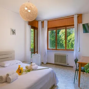 olgas-rooms.hotelinveneto.com/